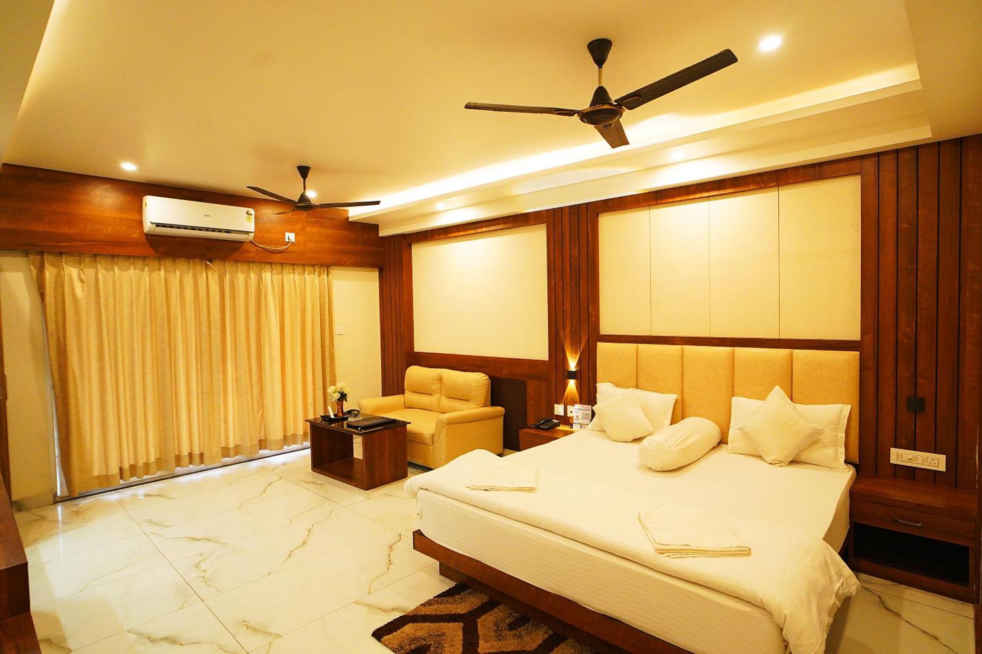 Royal Palace Beach Resort Walking Distance 1 Minutes Mandarmani Exterior foto